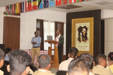 Professional-development-program-for-support-staff-and-bus-staff-held-at-sfs-guwahati